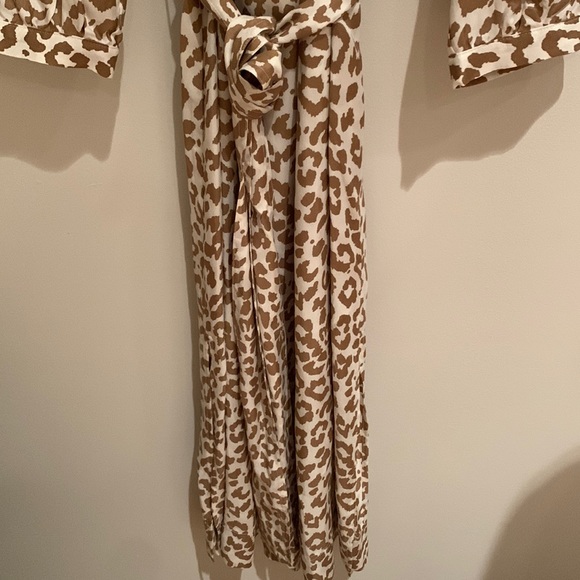 J CREW TIE-WAIST SHIRTDRESS IN A FUN BOLD LEOPARD PRINT LONG SILHOUETTE SIZE 8 - Picture 11 of 15